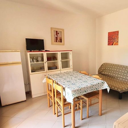 Iss Travel, Le Carrube Two Bedrooms Apartments With Air Conditioning San Teodoro  Kültér fotó