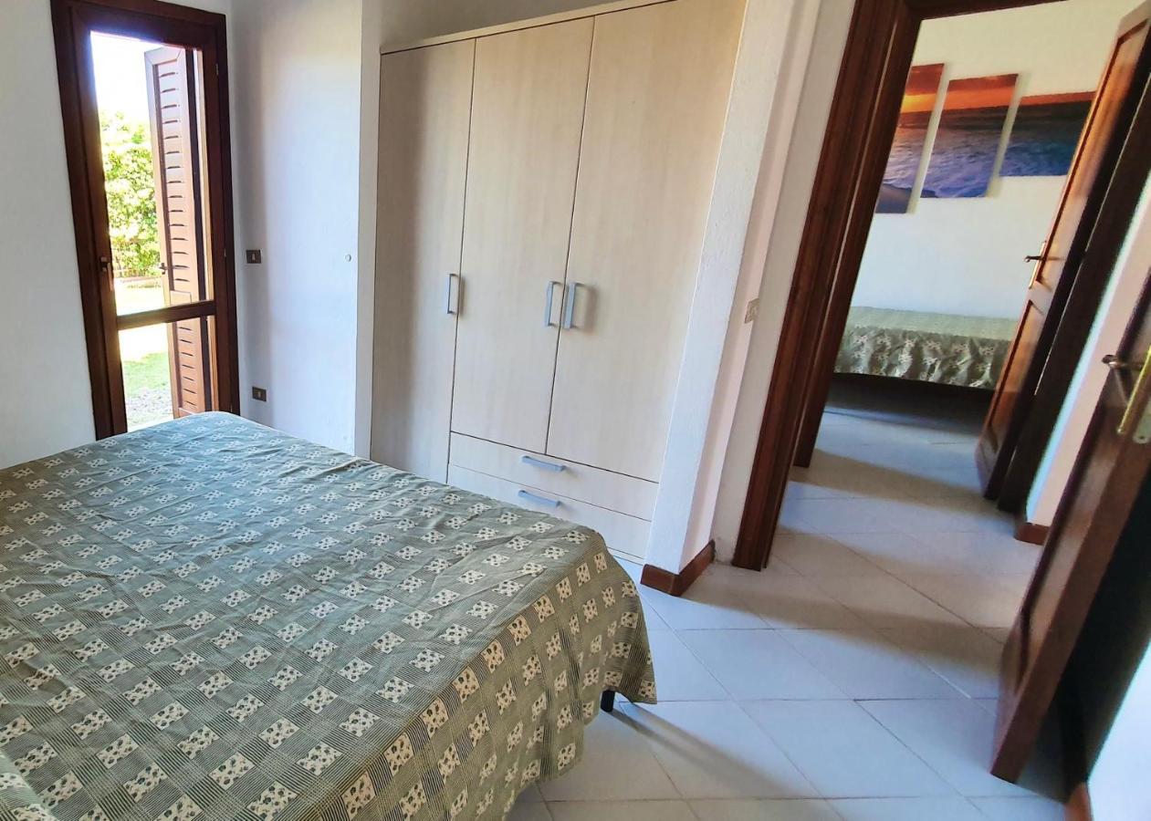 Iss Travel, Le Carrube Two Bedrooms Apartments With Air Conditioning San Teodoro  Kültér fotó